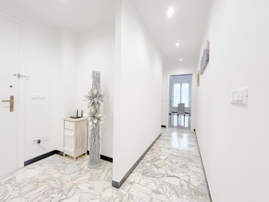 Elegant Apartment - Wifi - Smart Tv - Netflix Генуа Екстериор снимка